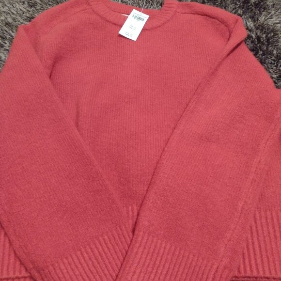 Abercrombie & Fitch NWT XX-Small Madeline Crew Sweater - Picture 2 of 5